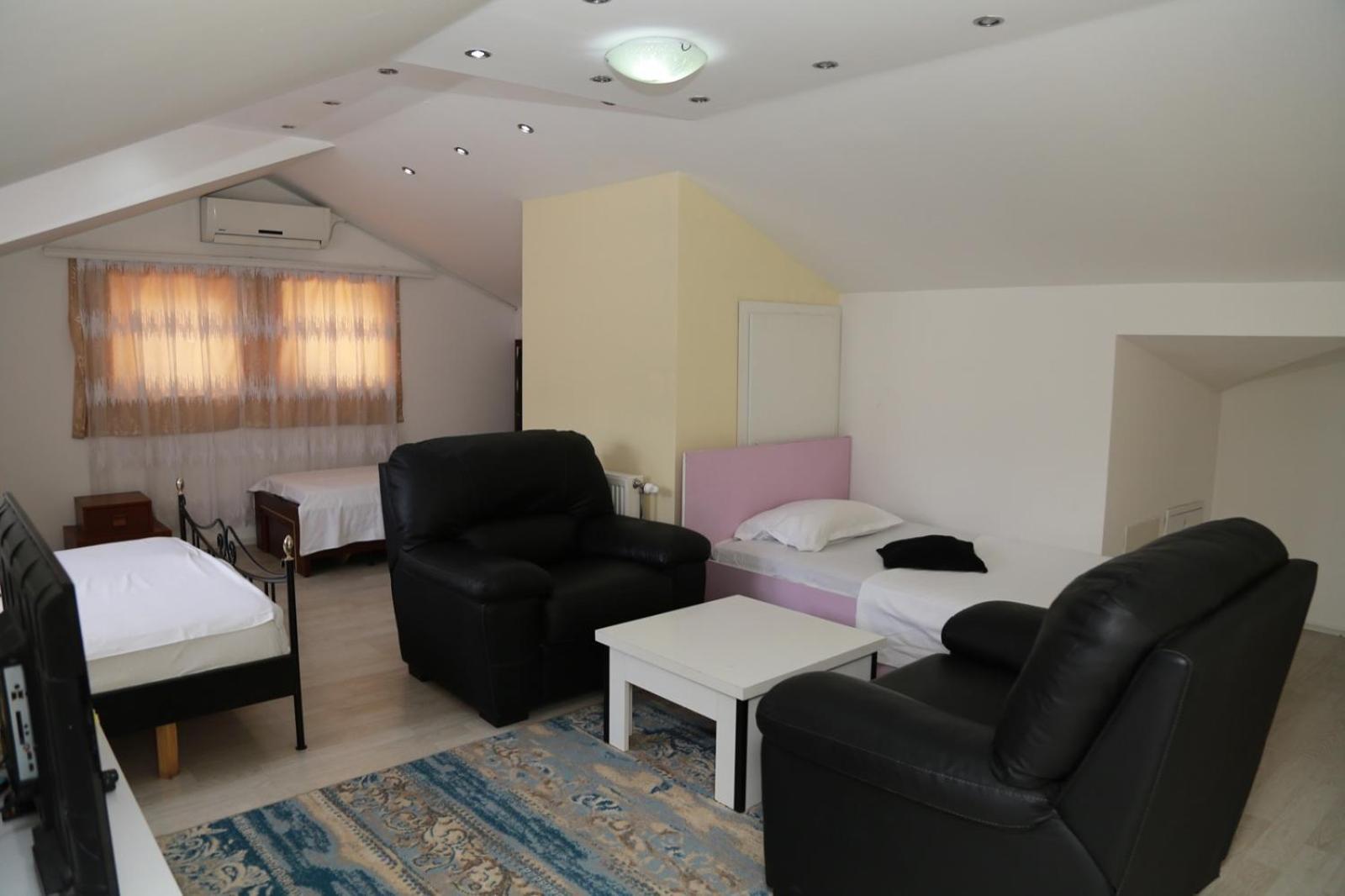 Hotel Venisi بريزرن المظهر الخارجي الصورة