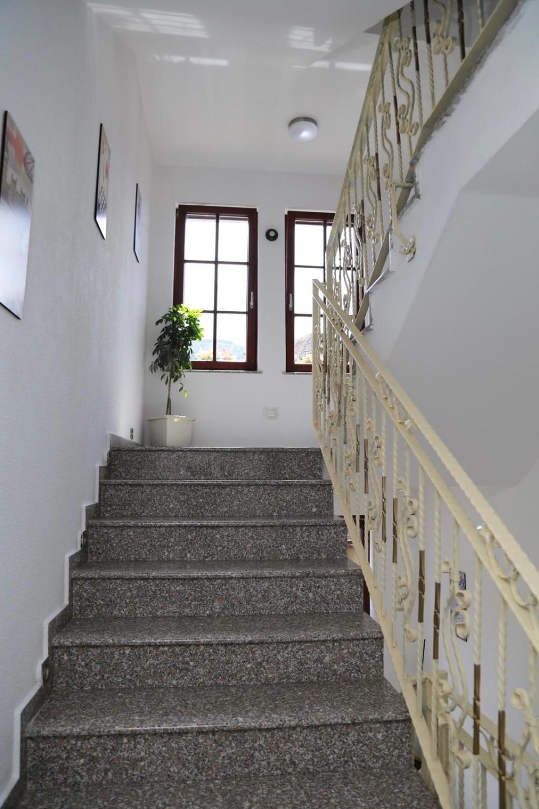 Hotel Venisi بريزرن المظهر الخارجي الصورة