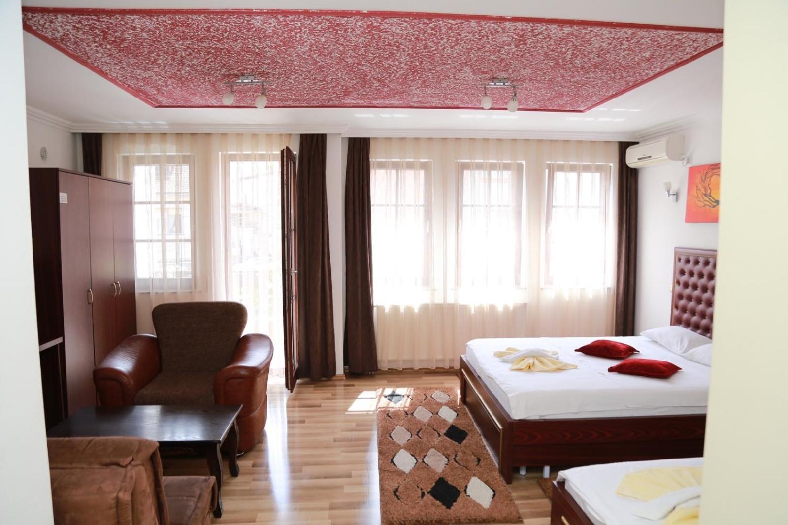 Hotel Venisi بريزرن المظهر الخارجي الصورة