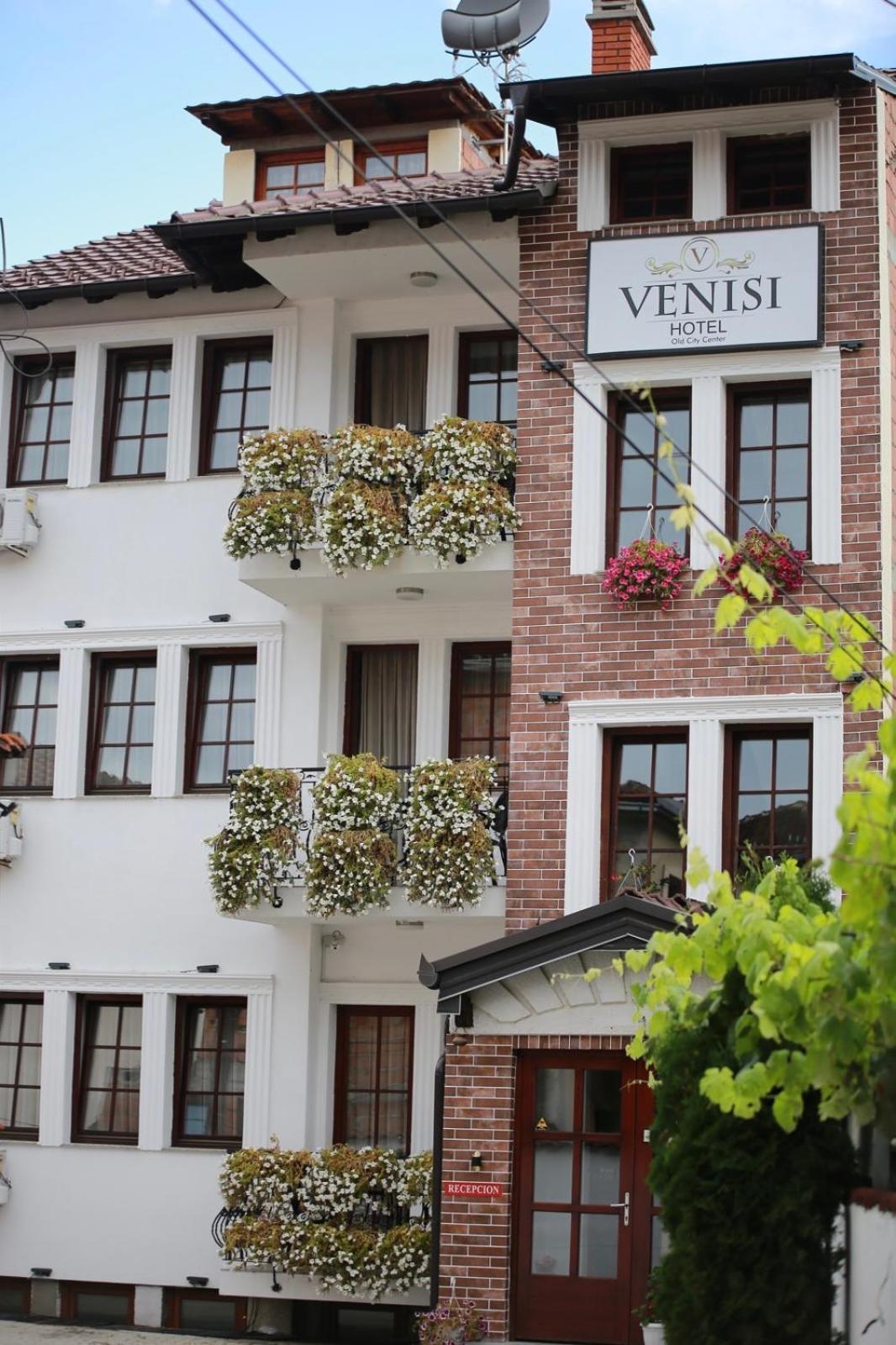 Hotel Venisi بريزرن المظهر الخارجي الصورة